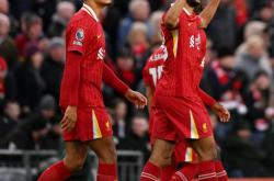 英雄联盟总决赛2025-关于利物浦主场告捷，争夺前四席位加剧的信息