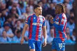 英雄联盟总决赛-英国代表队劲敌争锋压制对手，夺得金杯的简单介绍