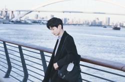 LOL决赛-绿茵启示录，维尼修斯的天神下凡与塞维利亚的波兰铁骑碾压术