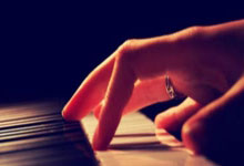 当紫金军团遇上日耳曼战车：一场改写体育商业版图的跨界烽烟