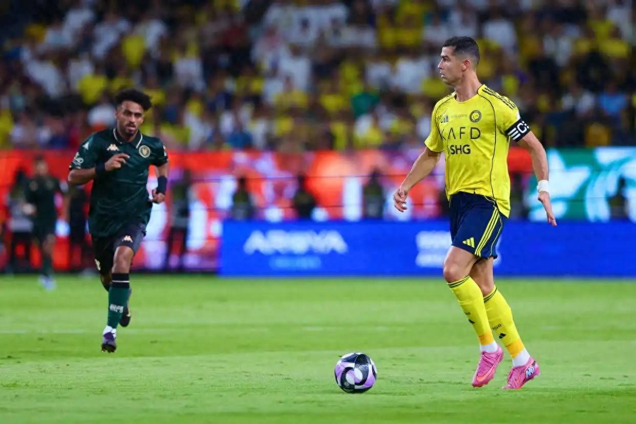 低迷期结束,球队再度掀起胜利热潮 低迷期结束,球队再度掀起胜利热潮