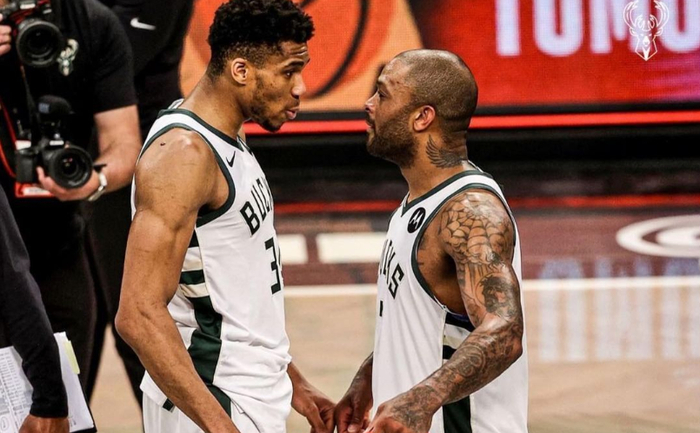 天津队翻盘上海队，霍勒迪统治全场