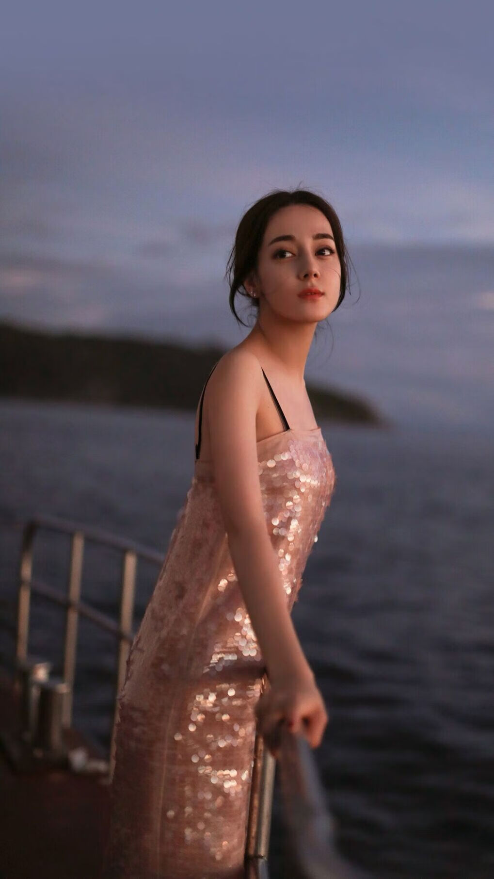 新王加冕夜，从伊蒂哈德到伯纳乌，00后用绝杀与奔袭定义时代