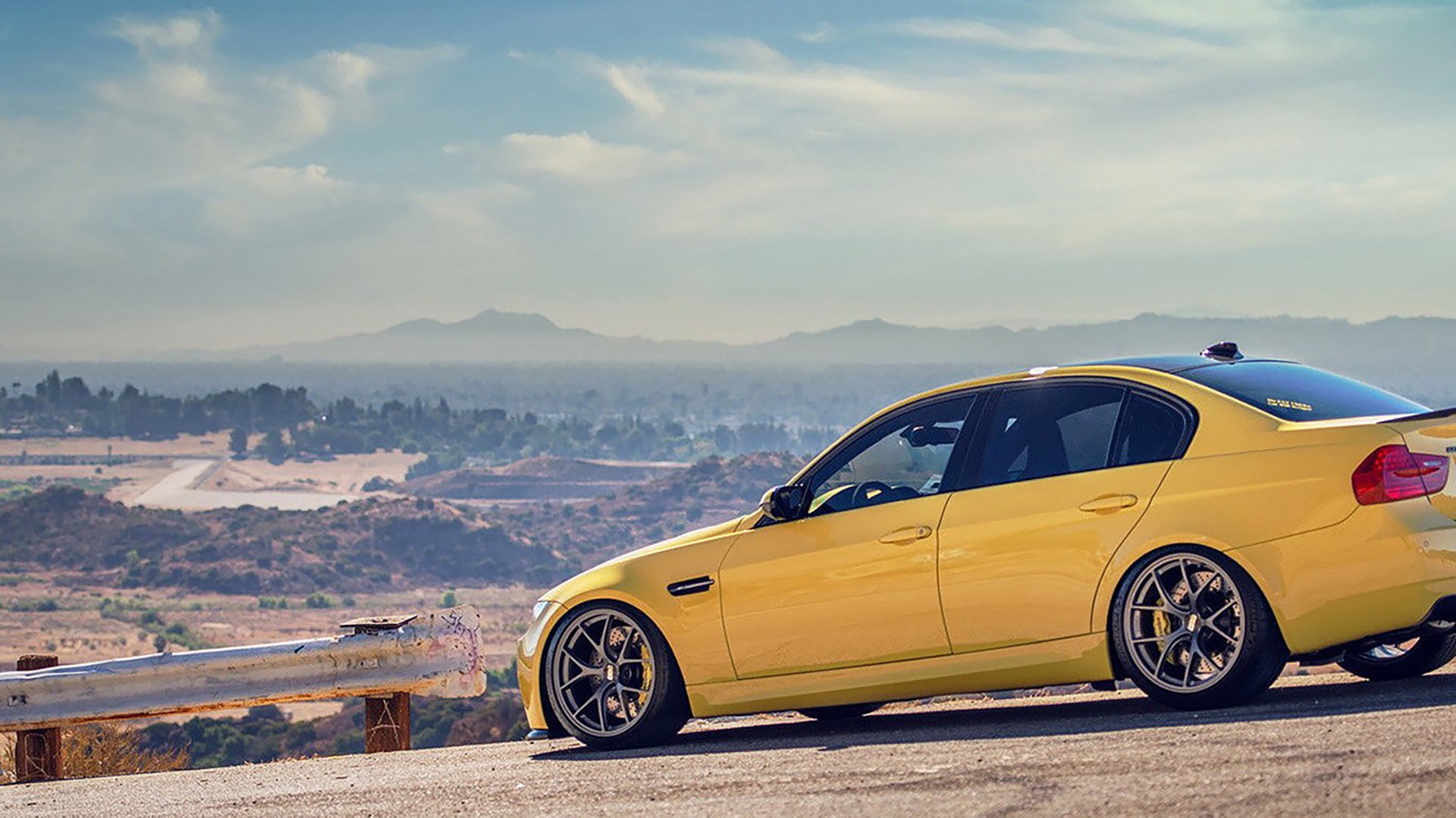 铁血马竞迎战几内亚，苏亚雷斯再度诠释稳定定义